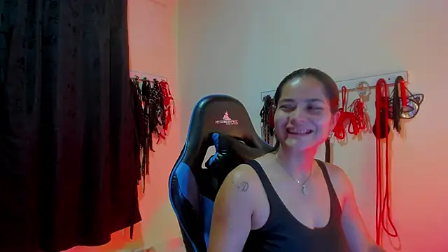 scarlet-kennedy98 online show from October 2025 12:42:02 AM