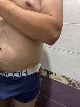 Snapshot of vanho29 chatting on November 2025 07:19:01 PM vanho29 online show from November 2025 07:19:01 PM