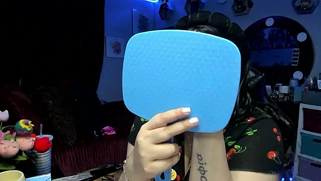 Luise Meyrink online show from March 2026 03:22:01 AM