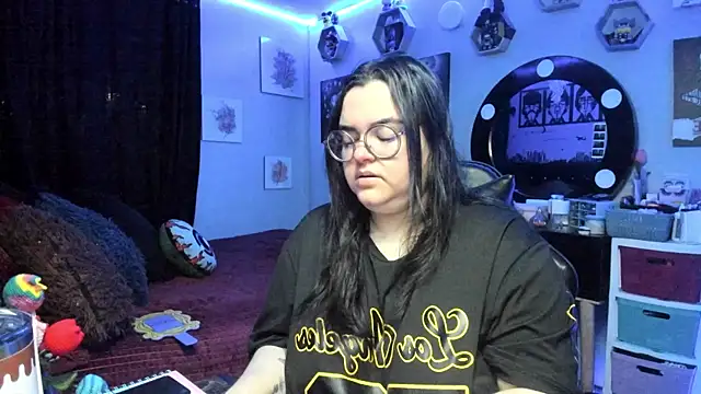 Luise Meyrink online show from February 2026 02:12:01 AM