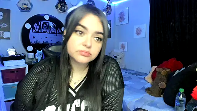 Luise Meyrink online show from October 2025 02:55:02 AM