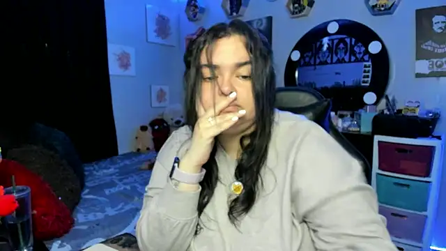 Luise Meyrink online show from December 2025 03:49:02 AM