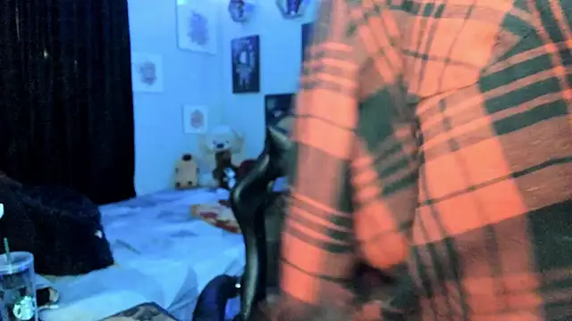 Luise Meyrink online show from November 2025 03:32:02 AM