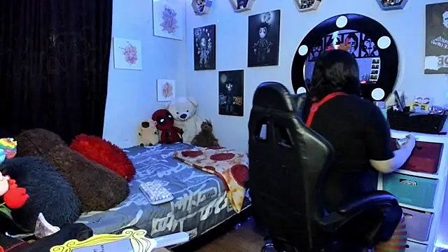 Luise Meyrink online show from December 2025 02:56:02 AM