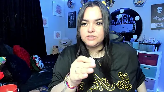 Luise Meyrink online show from December 2025 02:47:02 AM