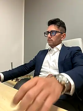 masterboss  online show from November 2025 12:41:01 PM