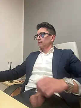 Snapshot of masterboss_ chatting on February 2026 01:05:02 PM masterboss online show from February 2026 01:05:02 PM