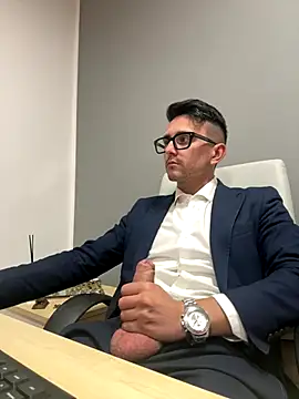 masterboss  online show from October 2025 01:09:01 PM