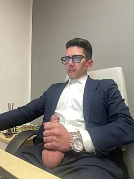 Snapshot of masterboss_ chatting on January 2026 12:45:01 PM masterboss online show from January 2026 12:45:01 PM