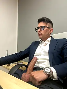 masterboss  online show from October 2025 12:59:02 PM