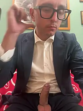 Snapshot of masterboss_ chatting on December 2025 02:28:02 PM masterboss online show from December 2025 02:28:02 PM