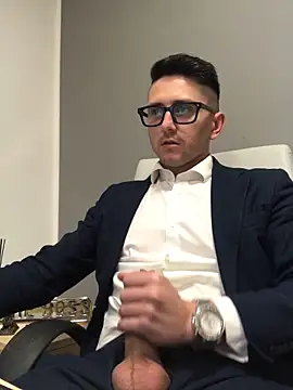 masterboss  online show from April 2026 11:37:02 AM