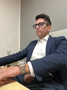 masterboss  online show from November 2025 12:42:01 PM