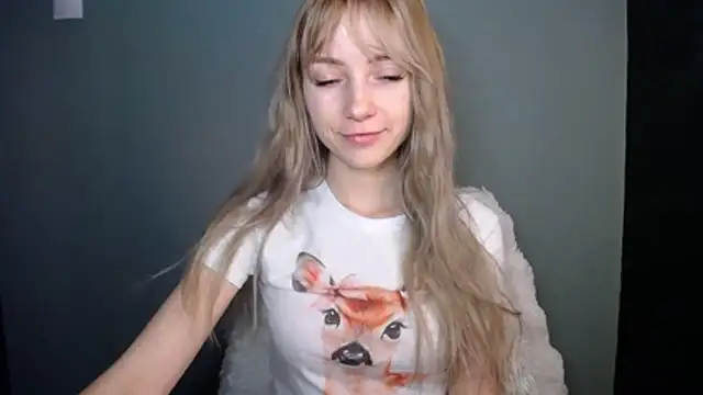 LuciaYoung online show from January 2026 07:51:02 PM