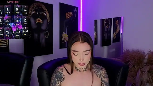  brenna hanson online show from April 2026 07:53:02 PM