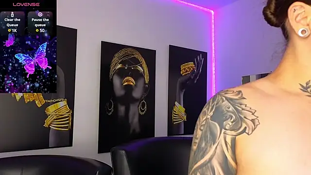  brenna hanson online show from March 2025 07:38:01 PM