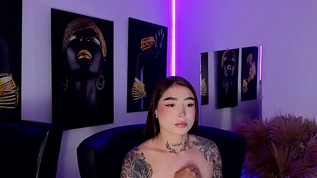  brenna hanson online show from November 2025 07:07:01 PM