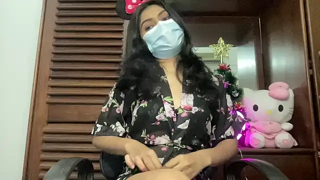 Princess Lily online show from December 2024 01:01:01 PM