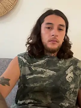 raymon616 online show from February 2026 07:22:01 PM