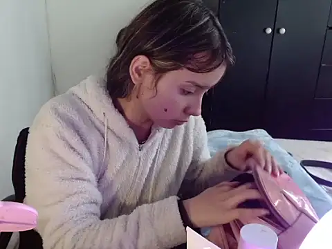  annie rosse online show from February 2026 08:19:01 PM