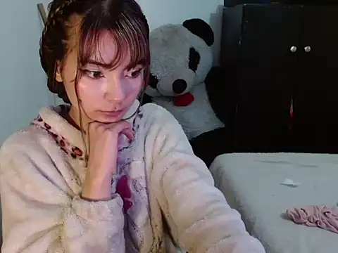  annie rosse online show from February 2026 10:29:01 PM