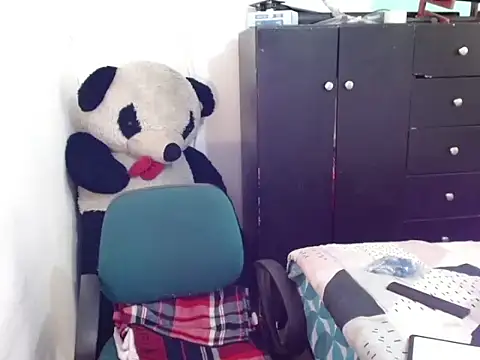  annie rosse online show from February 2026 08:18:01 PM