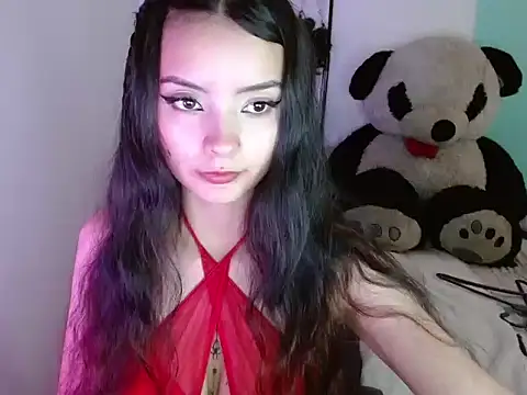  annie rosse online show from September 2025 07:03:01 PM