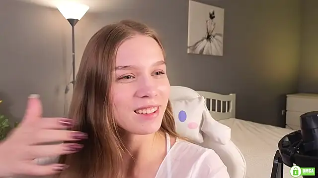 Snapshot of CutieBeauty chatting on December 2024 08:45:01 PM CutieBeauty online show from December 2024 08:45:01 PM