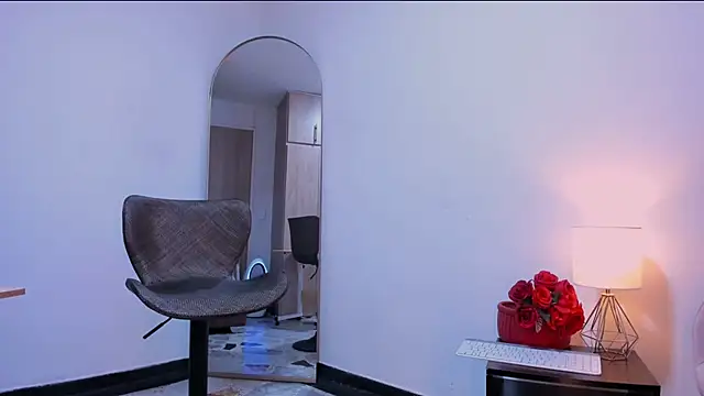 Jolie-bonnet online show from March 2026 08:47:01 PM