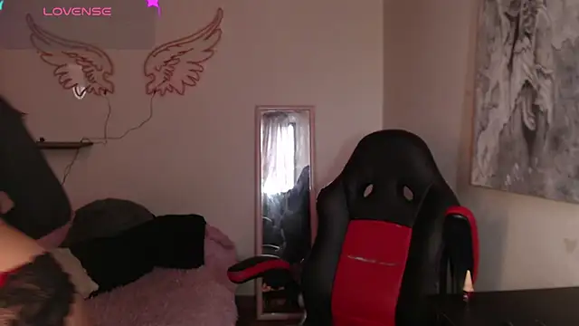 Snapshot of MissDennise chatting on March 2025 05:36:01 PM MissDennise online show from March 2025 05:36:01 PM