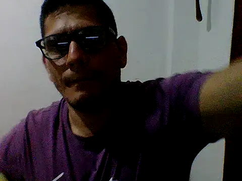 Yeyeyleidi online show from April 2026 01:56:02 AM
