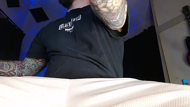 zedizded77 online show from December 2024 04:06:01 AM