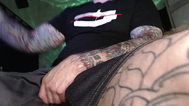 zedizded77 online show from January 2025 04:04:01 AM