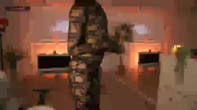 Snapshot of Ms_Sammy chatting on February 2025 06:02:02 AM Ms Sammy online show from February 2025 06:02:02 AM