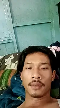 Snapshot of Namthip2233 chatting on March 2025 07:30:01 AM Namthip2233 online show from March 2025 07:30:01 AM