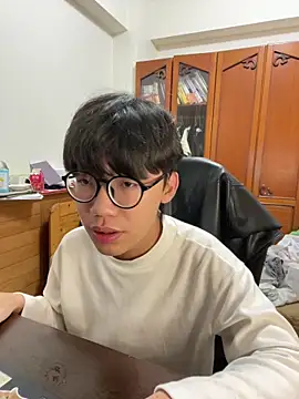 Snapshot of hihi0169 chatting on December 2024 04:06:01 PM hihi0169 online show from December 2024 04:06:01 PM