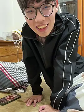 Snapshot of hihi0169 chatting on December 2024 07:25:02 PM hihi0169 online show from December 2024 07:25:02 PM