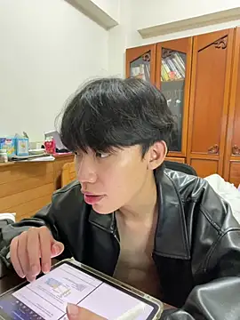 Snapshot of hihi0169 chatting on December 2024 06:53:01 PM hihi0169 online show from December 2024 06:53:01 PM