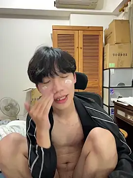 Snapshot of hihi0169 chatting on February 2025 05:28:01 PM hihi0169 online show from February 2025 05:28:01 PM