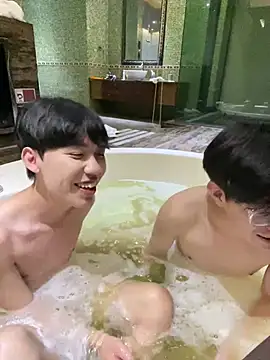 Snapshot of hihi0169 chatting on January 2025 01:58:01 PM hihi0169 online show from January 2025 01:58:01 PM