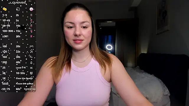 ThreeshaWhite online show from March 2025 05:40:01 AM