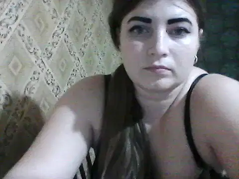 Elizabeth Meow online show from November 2025 05:38:02 PM