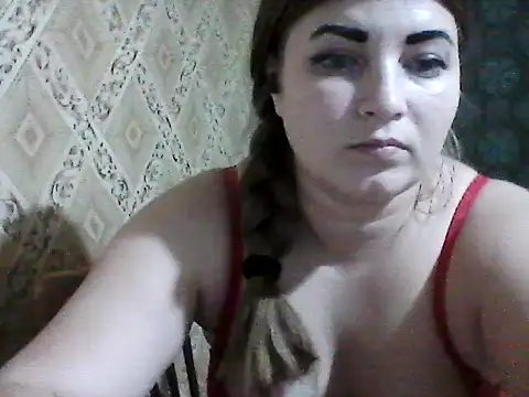 Elizabeth Meow online show from September 2025 05:40:02 PM
