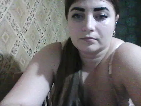 Elizabeth Meow online show from October 2025 05:23:01 PM