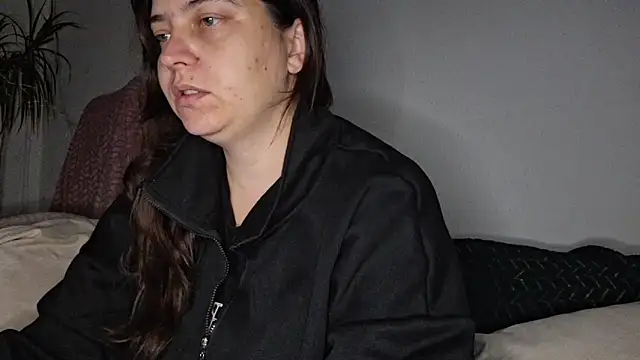 Snapshot of Cyndee_Winter chatting on October 2025 06:05:01 PM Cyndee Winter online show from October 2025 06:05:01 PM