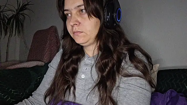 Cyndee Winter online show from October 2025 06:29:01 PM