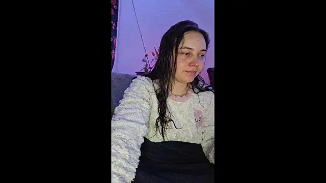 Snapshot of Cyndee_Winter chatting on March 2025 07:37:02 PM Cyndee Winter online show from March 2025 07:37:02 PM