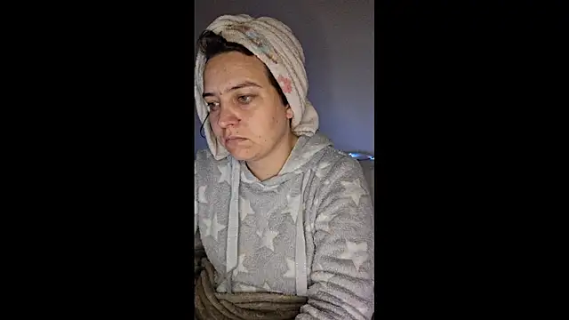 Cyndee Winter online show from October 2025 06:07:01 PM