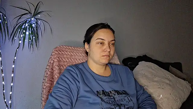 Cyndee Winter online show from December 2025 08:14:02 PM