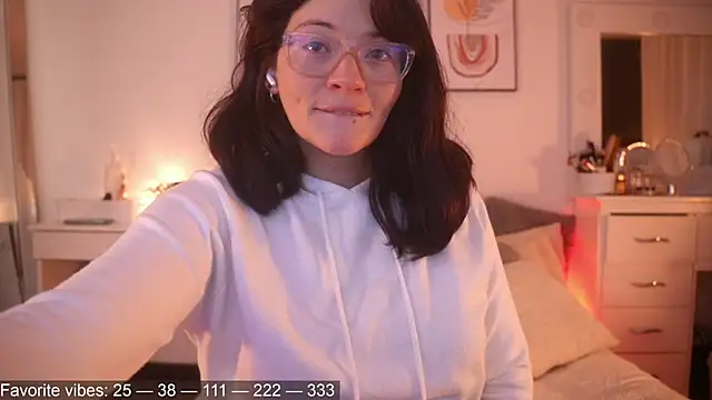 Anah s online show from July 2026 11:41:02 PM
